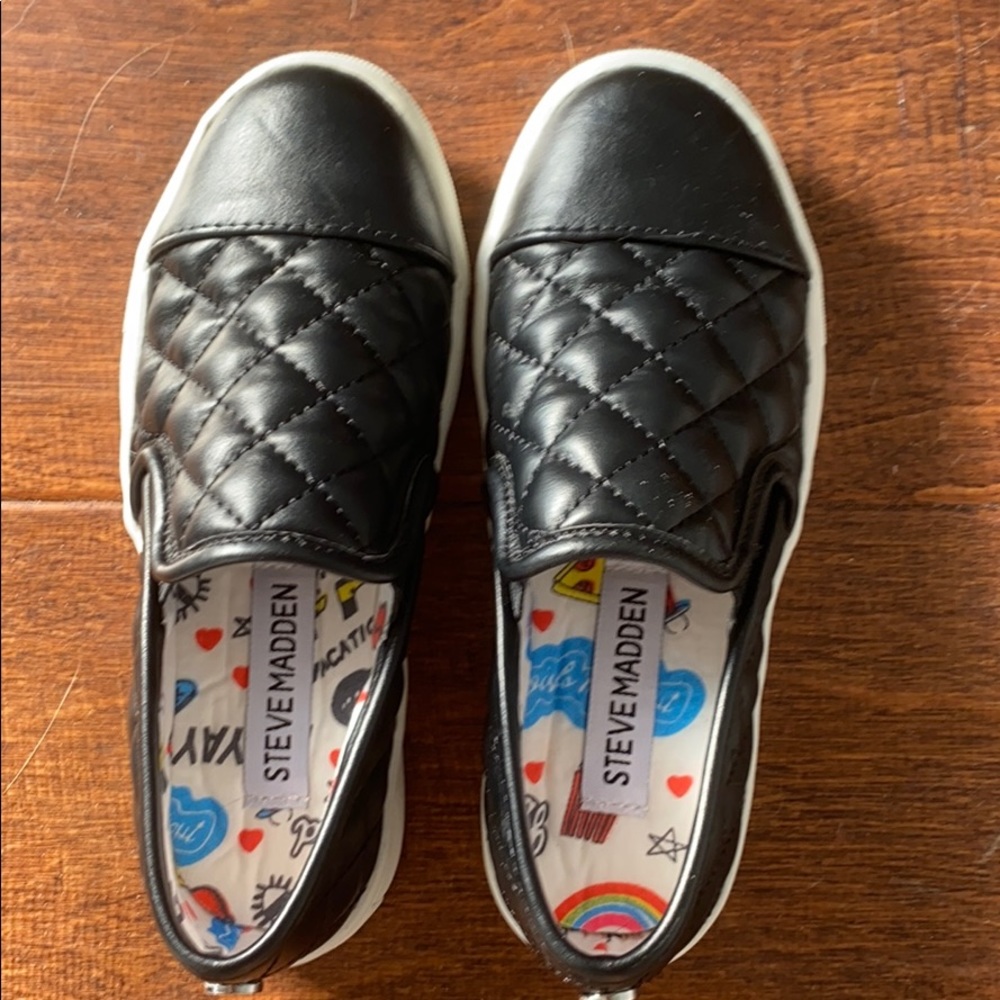 Steve Madden slip on shoes